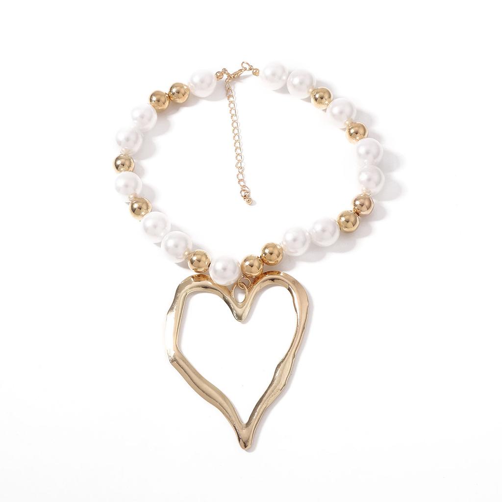 Fineins Exaggerated Hollow Big Love Fashion Round Bead Mixed Color Imitation Pearl Necklace, Simple and Versatile Women's Collarbone Chain