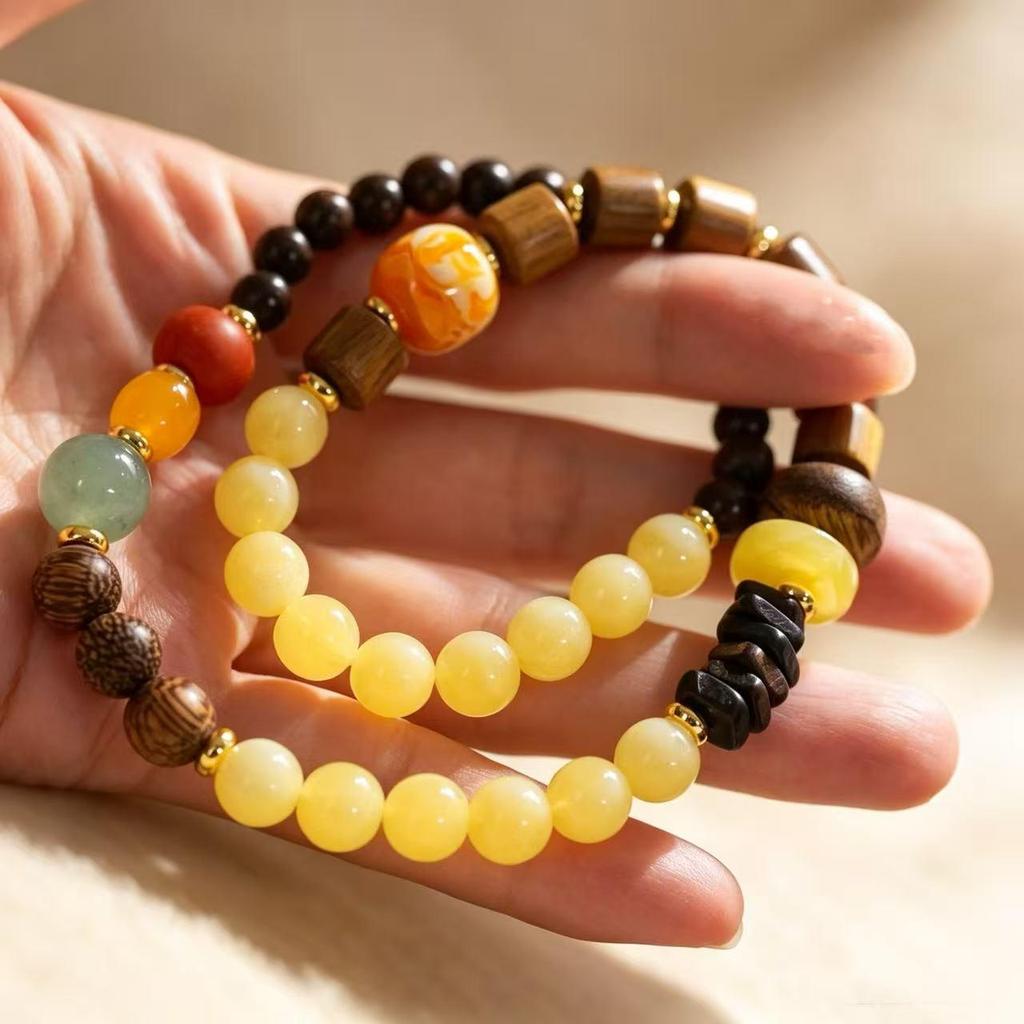 Elegant Imitation Beeswax Hetian Jade Nine-Tailed Fox Multi-Treasure Women's Bracelet