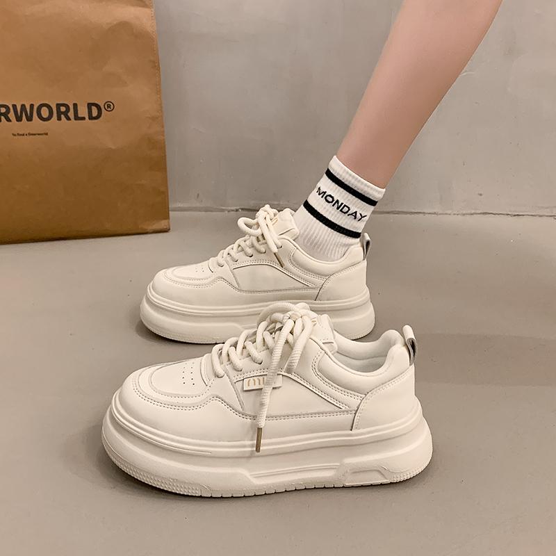 2025 Spring Autumn Comfortable Large-size Walking Shoes for Women Fashion New Round Toe Breathable Sexy Non-slip Casual Sneakers