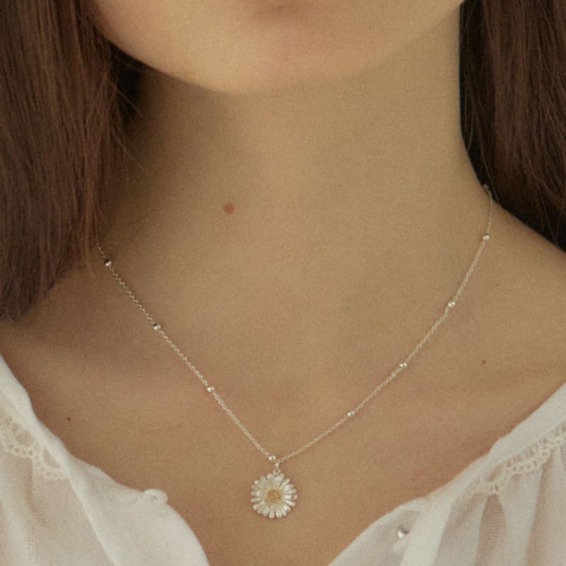 Ourhope Daisy Chain Necklace - Silver