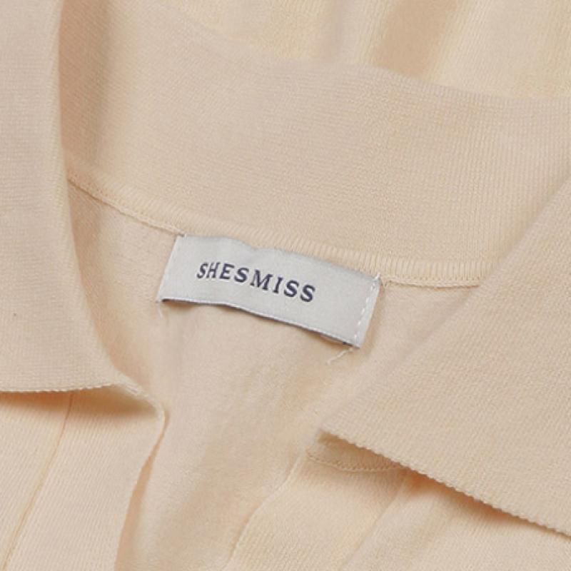  She S miSS  Open Collar SleeveleSS Knit Pullover  Price  138 000 Won 