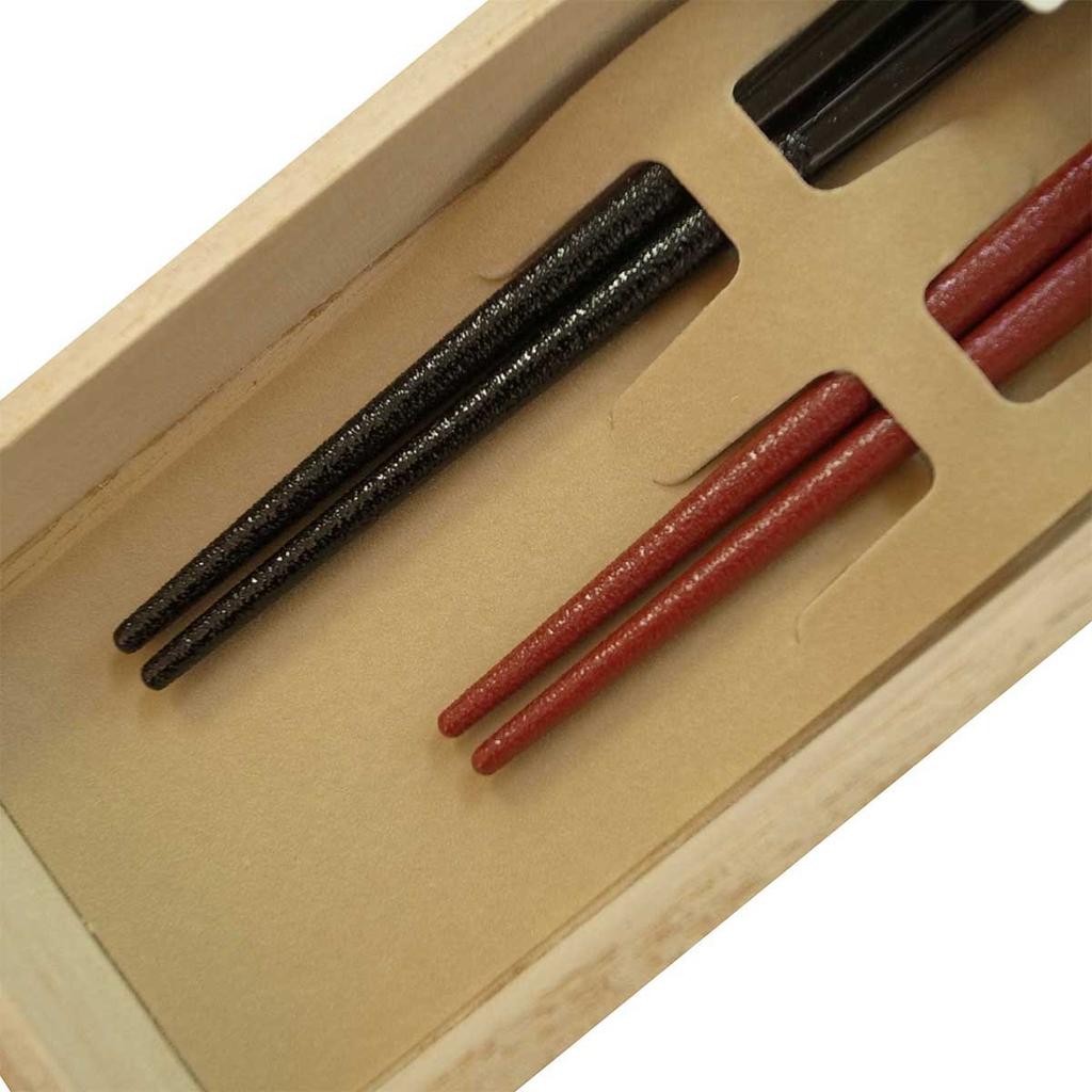 A Pair of Couple In Paulownia Box Chopsticks, Zuiun,