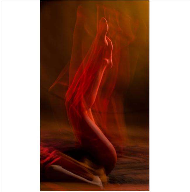 Картина-обогреватель "Fire Legs" на пленке Monocrystal 105x60 см 300 Вт