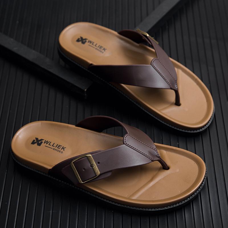 High-End Fashi Men's Sandals Summer Outdoor Slip-On Slippers Casual Beach Shoes Trendy Men's Sandals PVC Material Comfortable