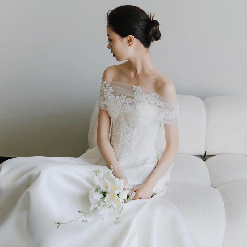 One-word shoulder light wedding dress 1011 new simple temperament dignified welcome location Korean bride wedding dress