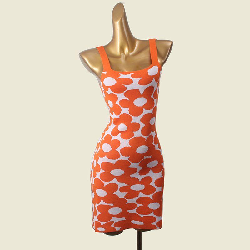 

Цветочная вышивка Квадратный воротник Вязаный жилет Юбка Оригинальный заказ для внешней торговли Американский Сексуальный Великолепный Вязаное платье-футляр без рукавов Orange color L