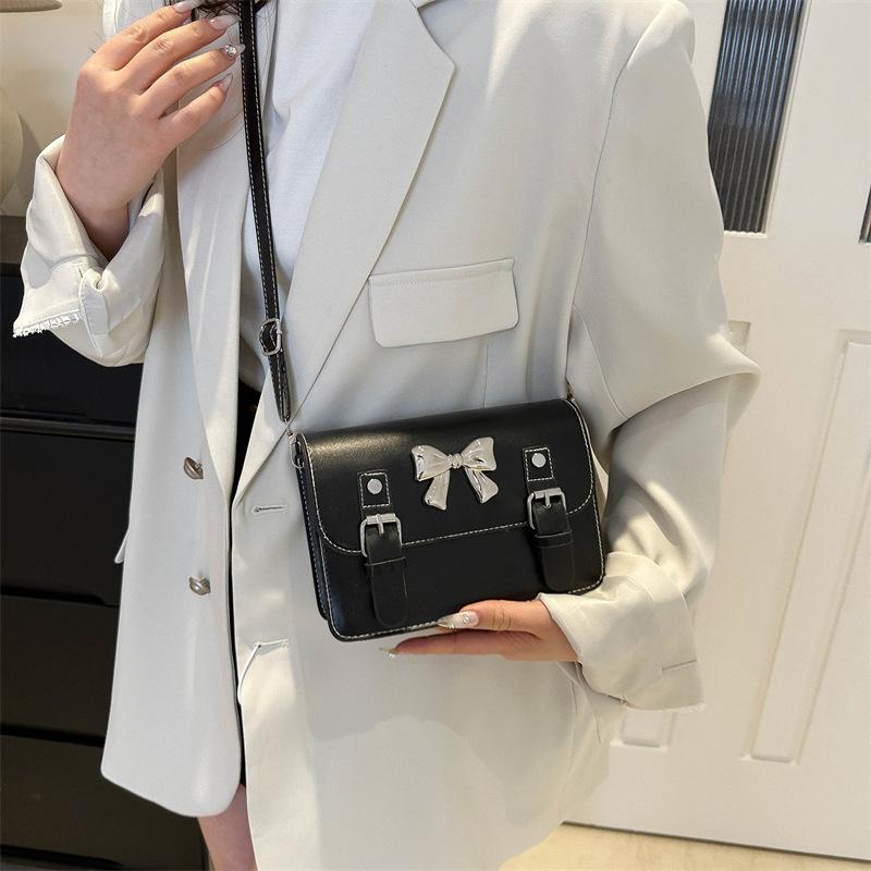 Retro and Fashionable Small Bag Women's Bag New Trendy and Fashionable Casual Handbag One-shoulder Crossbody Small Square Bag