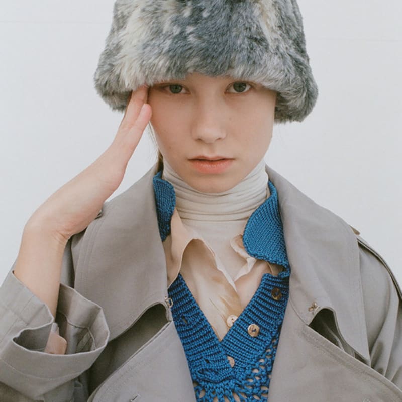 

AWESOME NEEDS FUR LAMPSHADE HAT_GREY FREE