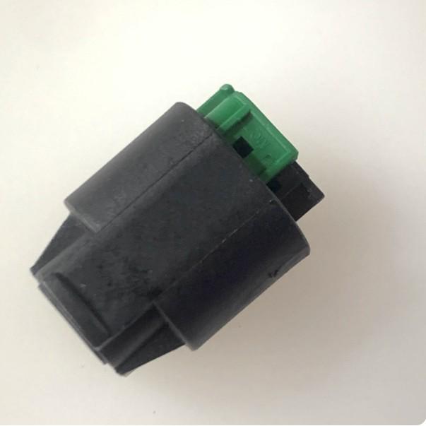 302402013AAB Car Wiring Harness Connector Plug