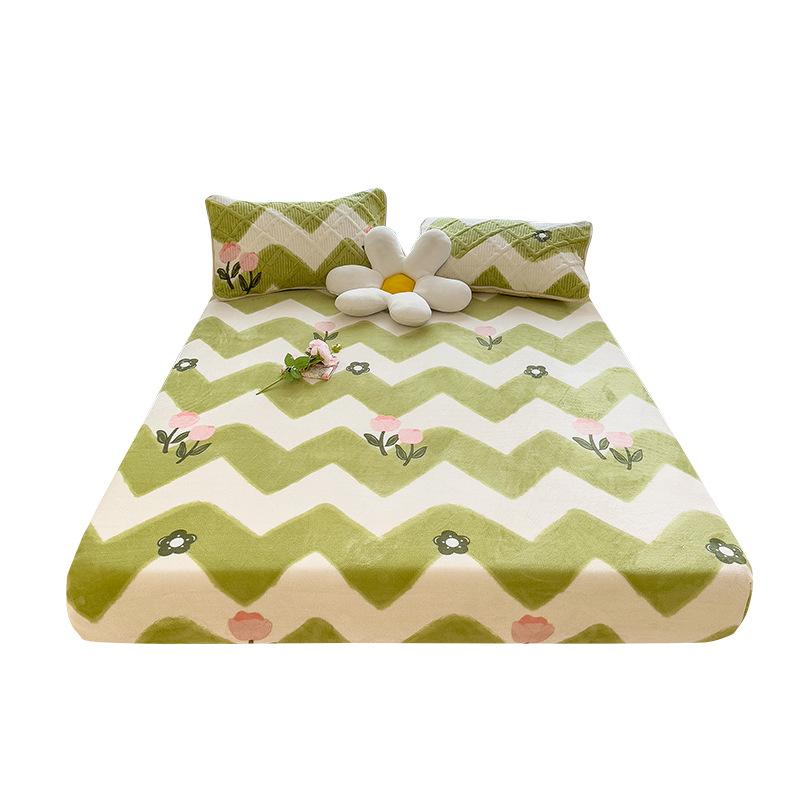 Class A New Thick Printed Milk Velvet Bed Sheet Student Dormitory Room Brushed Skin-friendly Mattress Bed Cover