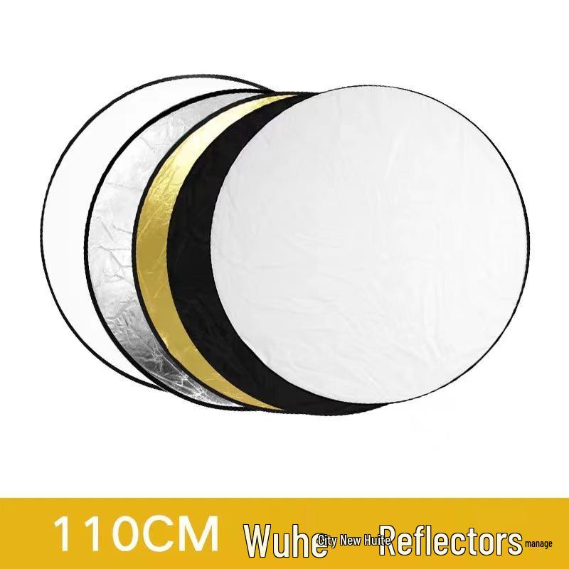 Foldable 5-in-1 Photography Reflector & Softbox: Silver/White/Gold. Perfect for Portraits & Beauty Shots.
