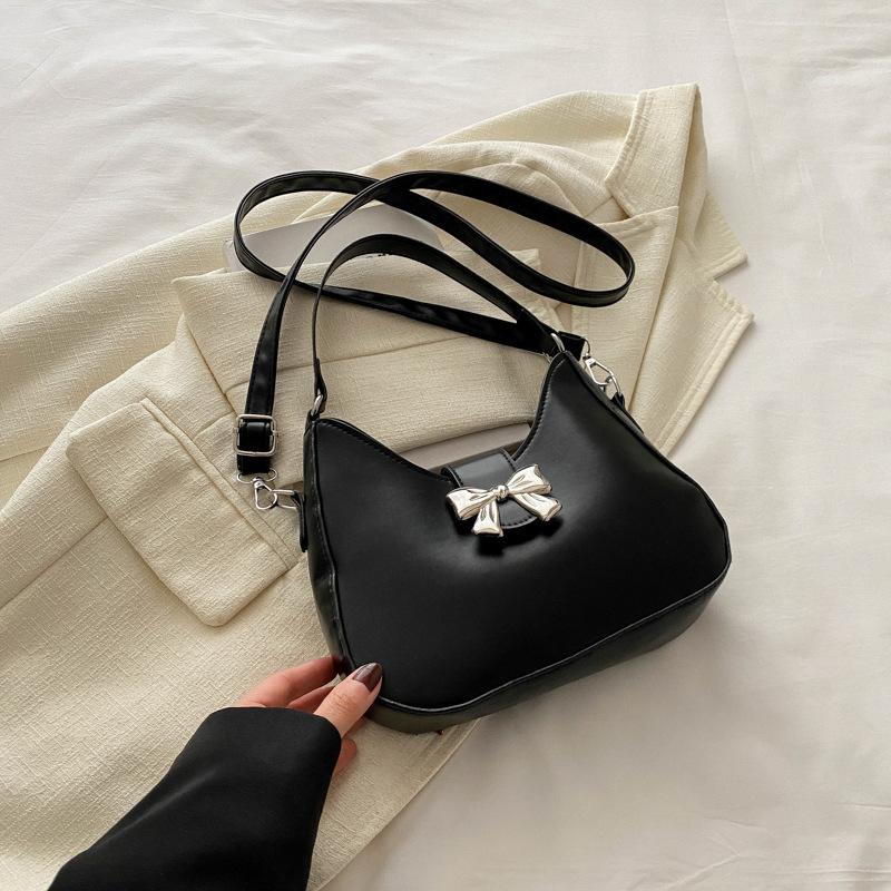 

Французская нишевая модная женская сумка 2024 года, новая сумка под мышкой, милая и красивая сумка с бантом, цепочка, сумка-полумесяц чёрный
