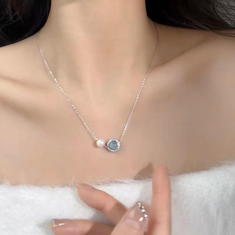 Elegante Collana con Perle d'Argento e Zaffiri - Catena per Clavicola Anti-Sbiadimento, Versatile per Donna