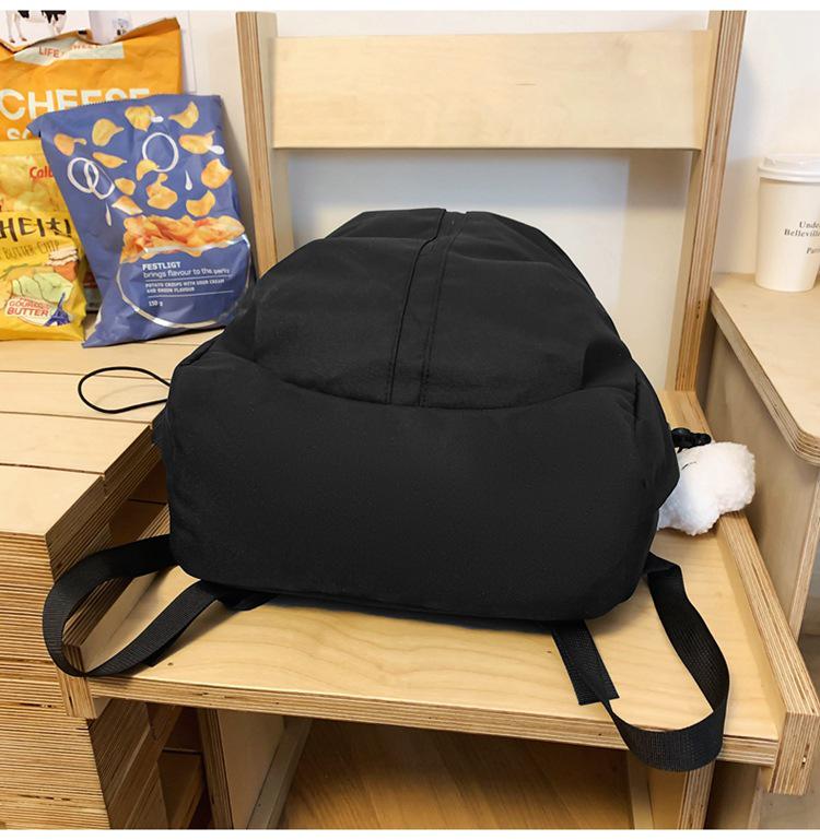 Korean Trendy Lightweight Large-Capacity Casual Backpack - Versatile and Live-Streaming Favorite