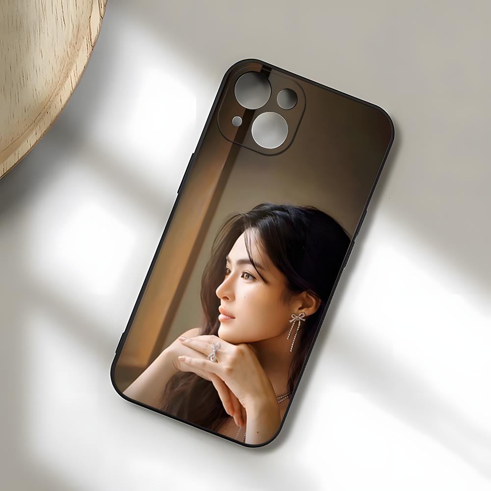 LingLing Kwong Phone Case For IPhone 17 Pro Max 15 Pro 16 14 Plus 12 13 Mini 11 Pro Shockproof Soft Cover