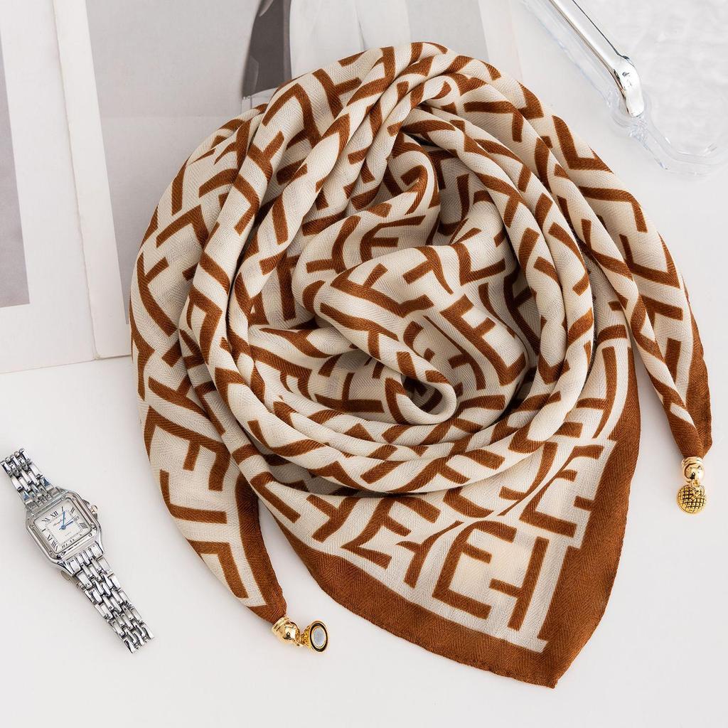 Women's Magnetic Buckle Cotton Scarf - Stylish, Lightweight, Comfortable Neck Protection