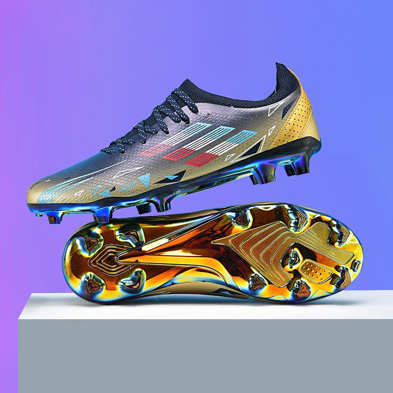 New C Luo Colorful Electroplated Bottom Couple Youth Student Game Training TPU Seamless Low-top Football Shoes