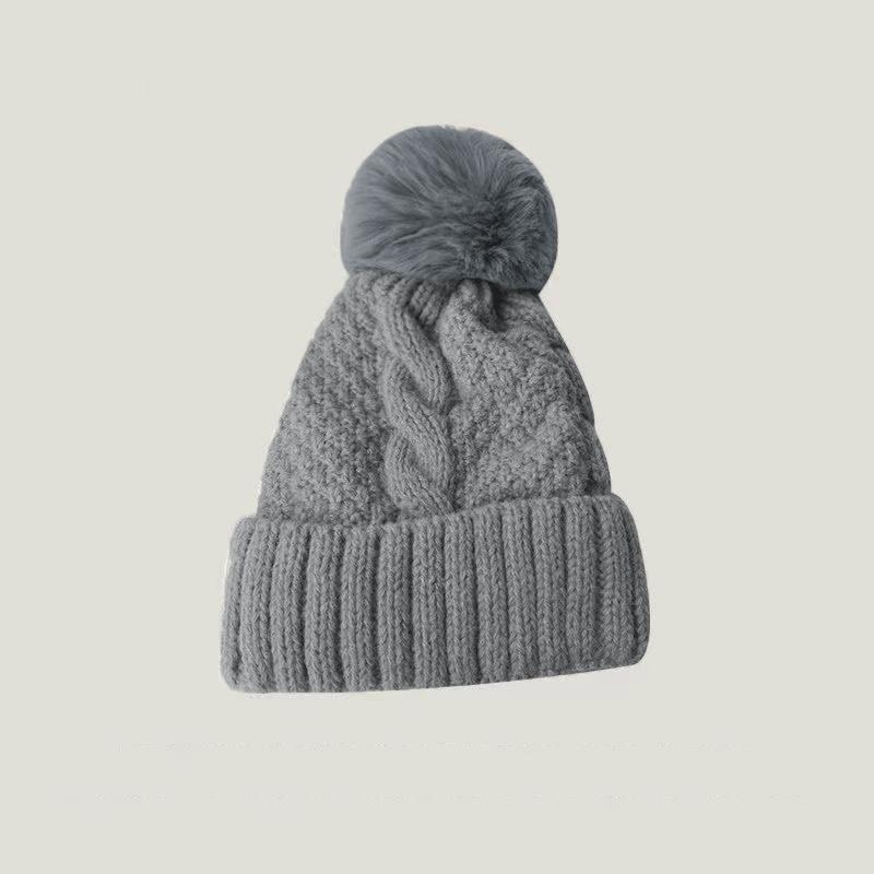 Autumn And Winter Women'S Warm Knitted Hat Fashionable And Versatile Wool And Velvet Thickened Hat Outdoor Cold-Proof Hat