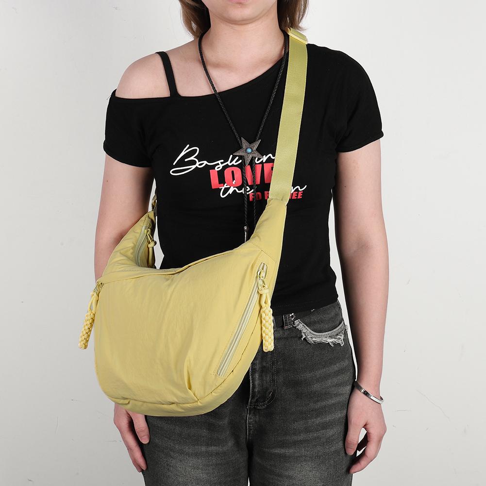 Nylon Crossbody Bag with Zipper Trendy Crescent Bag with Adjustable Strap Hobo Shoulder Bag Lightweight Shoulder Purse for Women