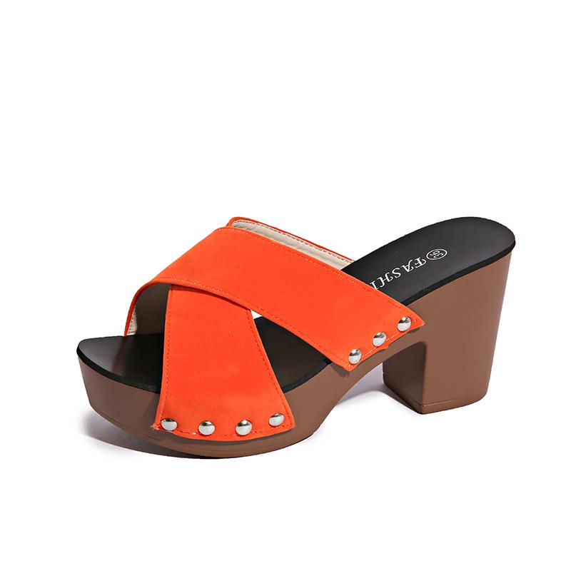 Summer New Platform Block Heel Flip-Flop Women's Round Head Open Toe Rivet Non-Slip Plus Size Cool Mopping