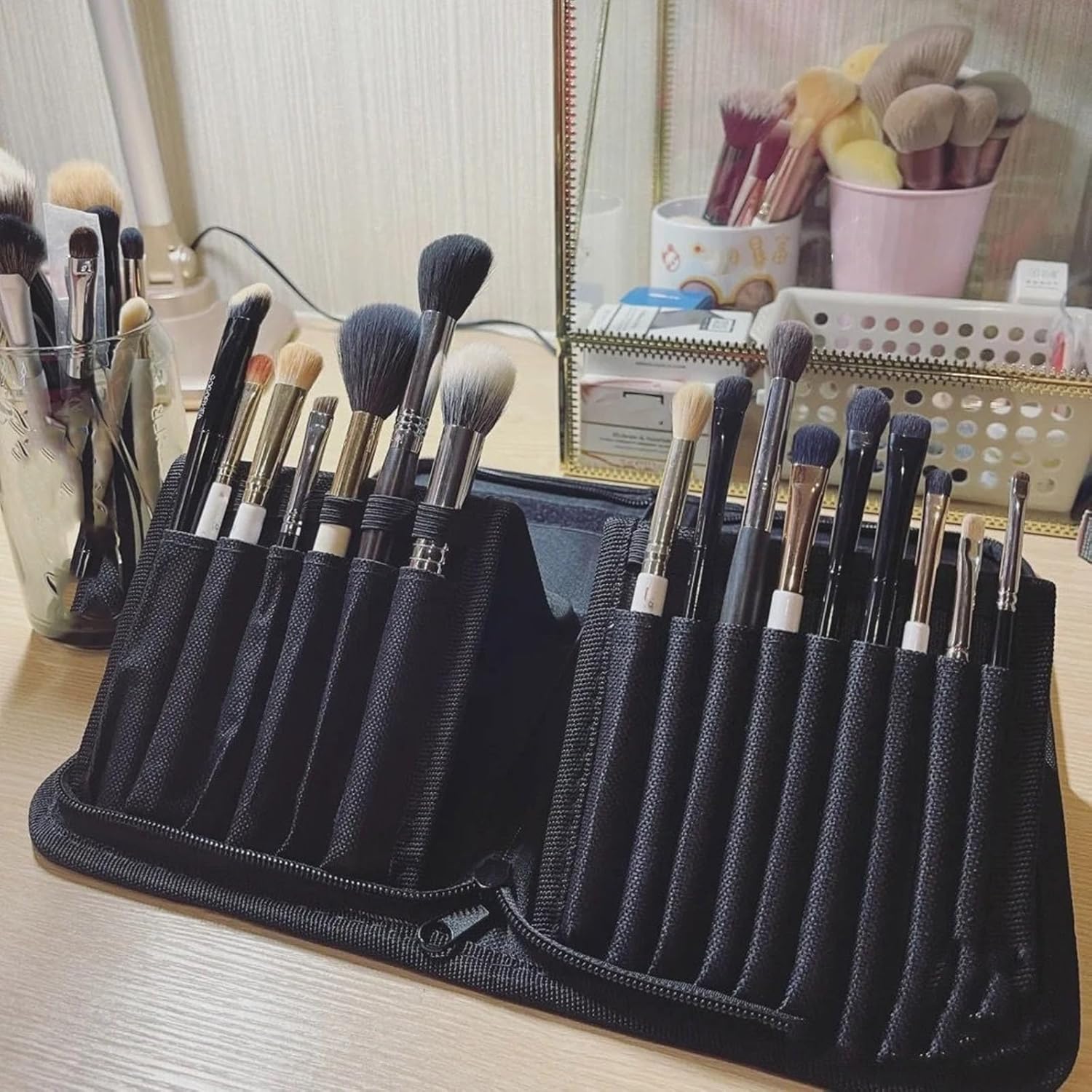 Portable Makeup Bag,Travel Cosmetic Bags,Foldable Stand-Up Makeup Brush Holder Portable 15 Pockets Travel Makeup Brushes Organizer Bag Cosmetics Case