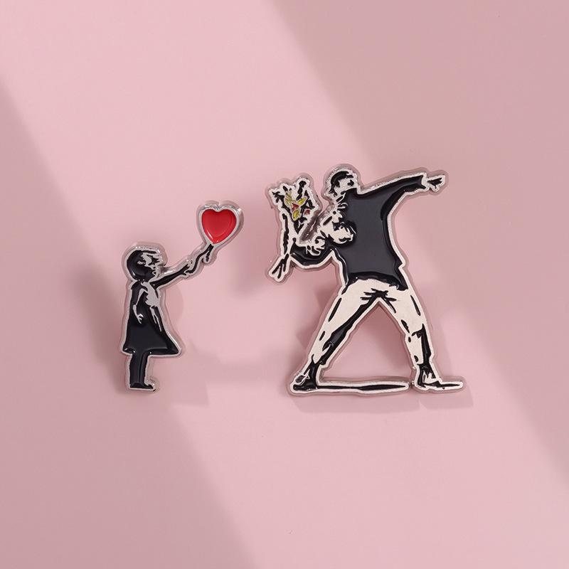 European Retro Love Heart Cartoon Alloy Brooch Badge