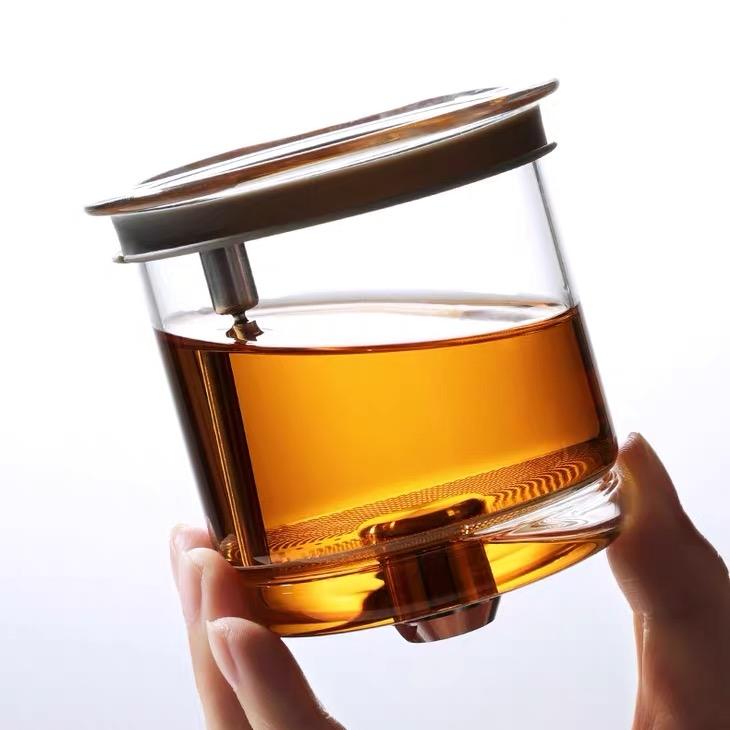 Dzbanek do herbaty z wysokoborokrzemowego szkła żaroodpornego 580 ml z zaparzaczem, Czajnik do oddzielania herbaty od wody 580 ml Najwyższej jakości