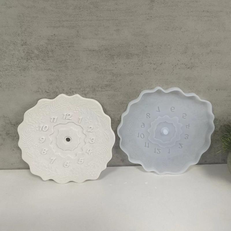 Christmas Gngerman Silicone Molds for Epoxy Resin, Clock Shaped Resin Silicone Molds for Candy Chocolate Fondant, Baking