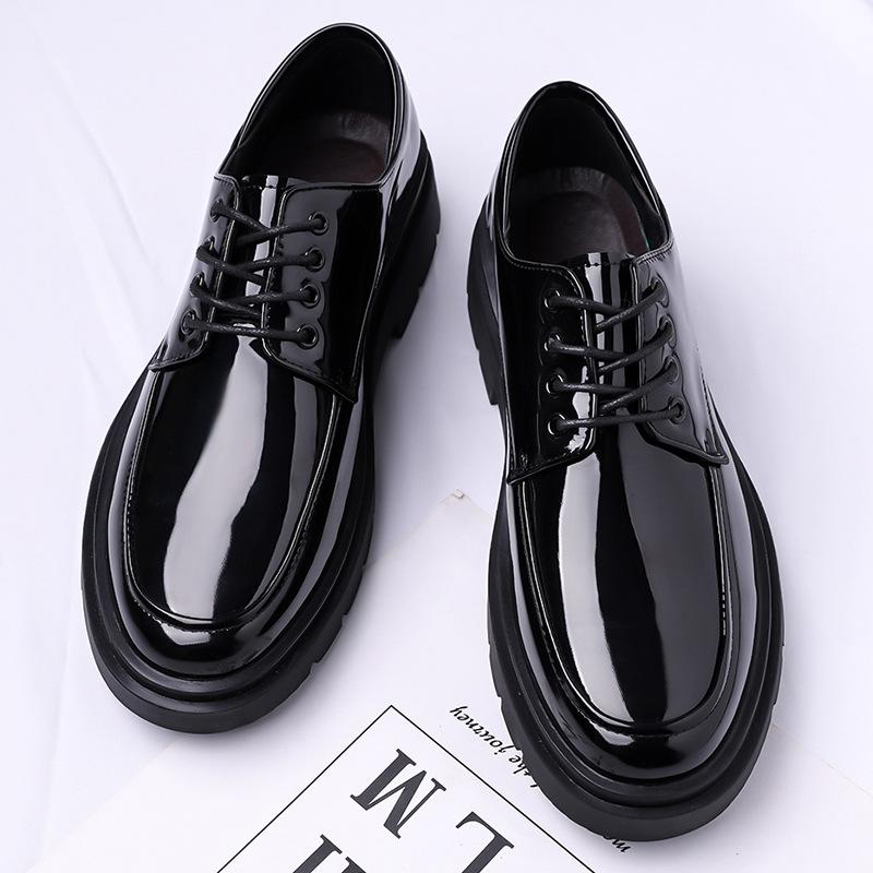 Men's shoes glossy leather shoes men's casual shoes young men's suit leather shoes black round head leather shoes Hong Kong style trend shoes