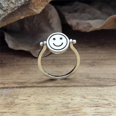 Drehbare doppelseitige Smiley-trauriges Gesicht Ringe für Frauen Männer drehen Anti Stress Angst Ring Unisex Fingerring Freundschaft Schmuck