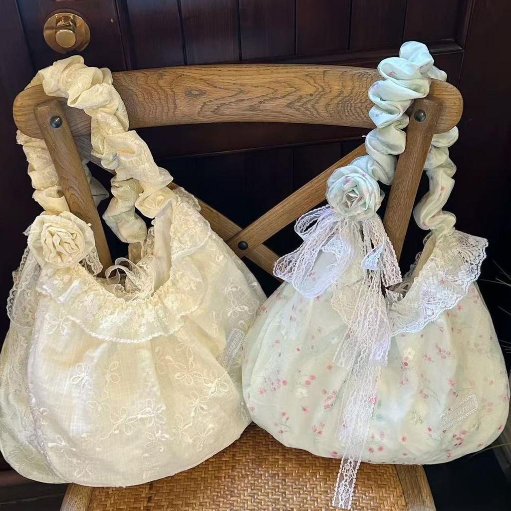 New fashionable versatile small fresh lace flower shoulder bag shoulder large capacity commuting