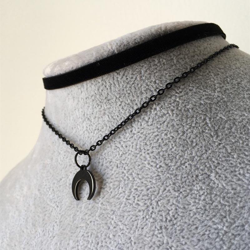 Black Crescent Moon Choker Necklace for Women Gothic Grunge Double Layers Velvet Jewelry Punk Female Pendant Gift Statement New