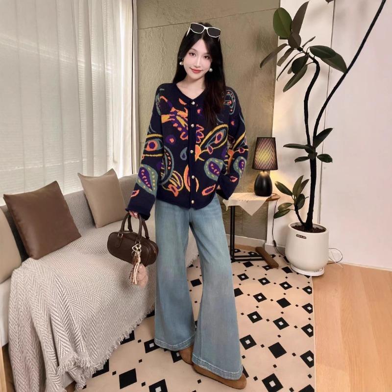 Autumn New Retro Crimped Women's Knitted Top Cardigan Contrasting Color Loose Lazy Wind Sweater Women