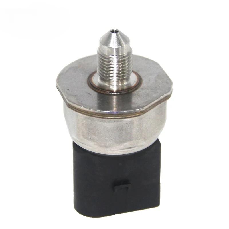 Fuel Rail Pressure Sensor For BMW E24 E63 E64 E23 E32 E38 E65 E66 F01 F02 E53 E70 E71 E83 E90 7537319-05 55PP11-01 13537537319