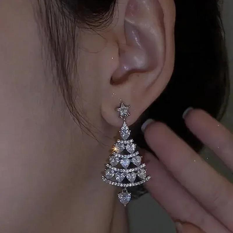 Festival Mode Geschenke Weihnachtsbaum Ohrringe Glänzender Zirkon Strass Niedliche Sterne Lange Ohrringe Weihnachtsschmuck Zubehör