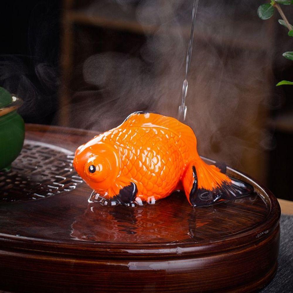 Cute Fish Sculpture Small Ceramic Fish Ornament Creative Goldfish Tea Pet  Tea Tray Decor