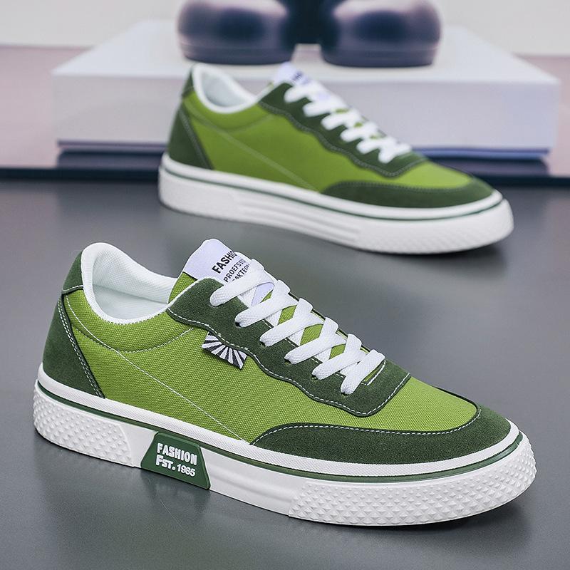 

2025 autumn new men s sports board shoes fashion trend single shoes student casual shoes Korean version large size men s shoes 48