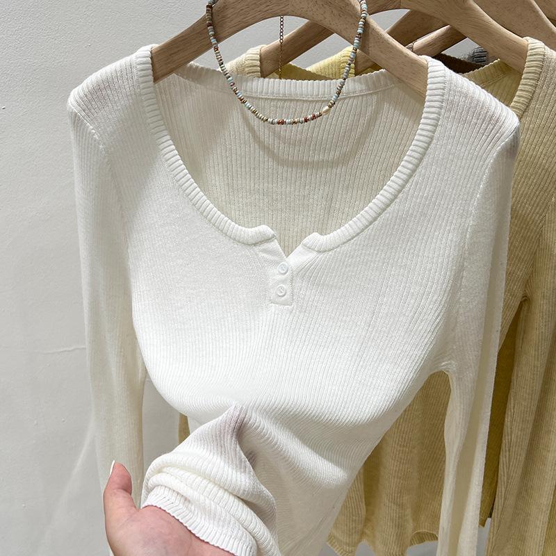 Temperament V-neck Knitted Sweater Women's Spring and Summer Foreign Style Inner Bottoming Shirt New Korean Wear with Thin Top