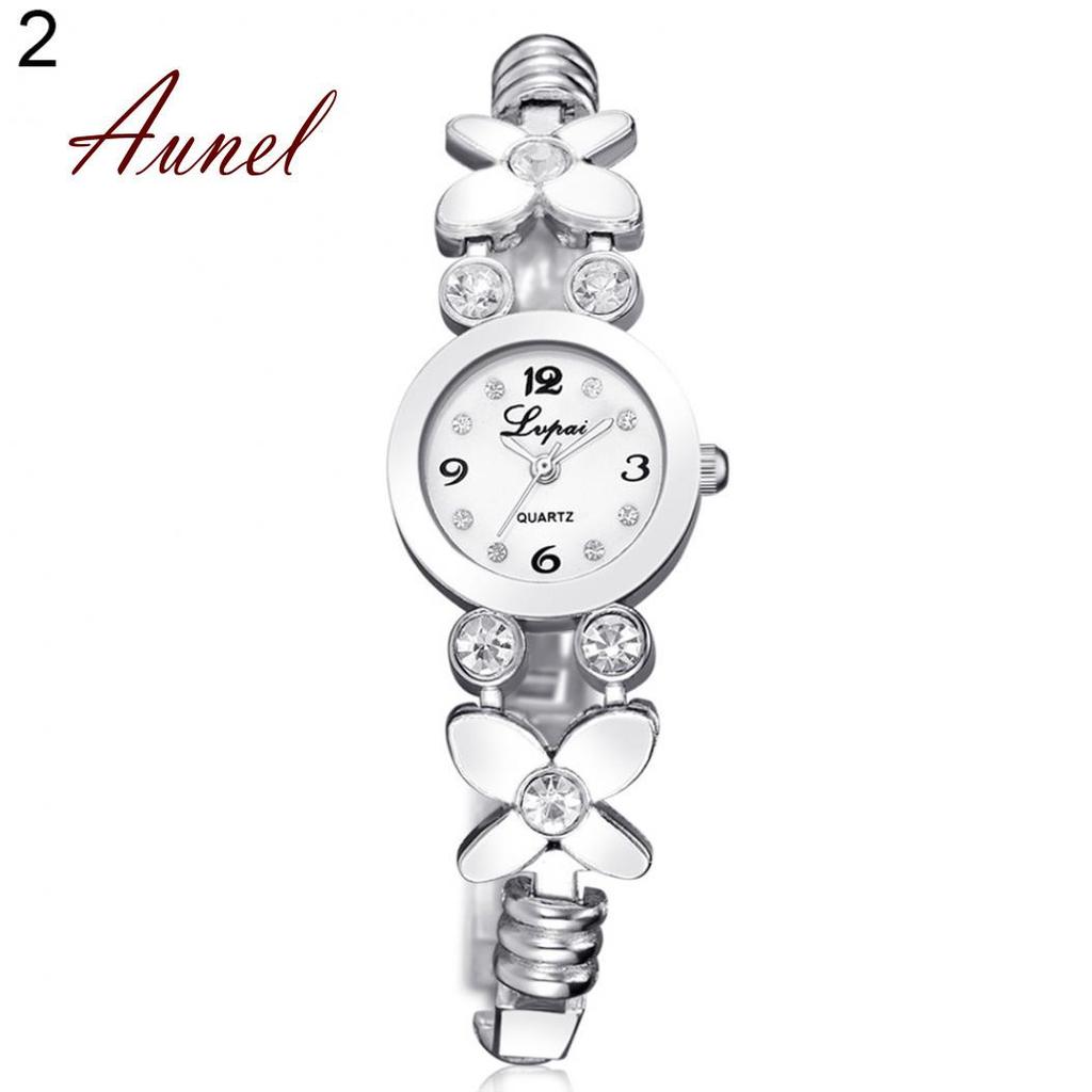 Montre-Bracelet Analogique Femme Q Collection - Cadran Argent Et Bracelet Perles Noires - Occasion (Jamais Portée) - Mouvement Quartz