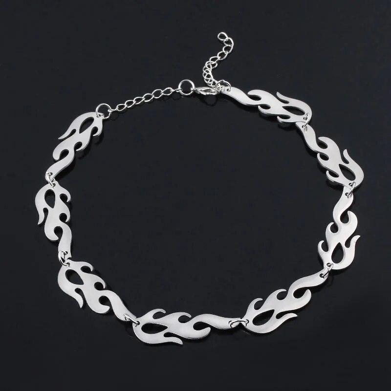Set di collane a fiamma alla moda Accessorio punk Catena rock Choker unisex per donne uomini Streetwear Harajuku Hip Hop Regalo Gioielli per feste