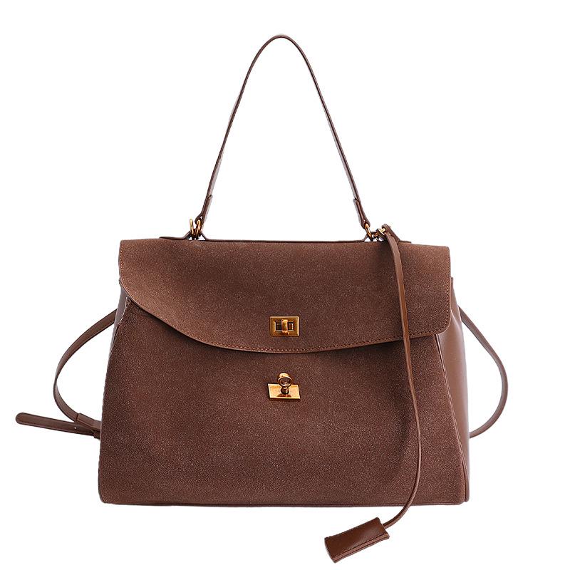 2025 Women's High-End Retro Matte Platinum Handbag: Trendy, Large Capacity Niche Underarm Commute Bag