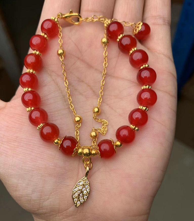 

Женский браслет в стиле нефрита Хэтянь: Винтажный, Модный и Невыцветающий - Идеальный Универсальный Подарок для Стильной Дружбы