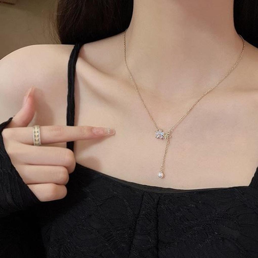 Women's Daily Accessory Sari Flower Pearl Necklace