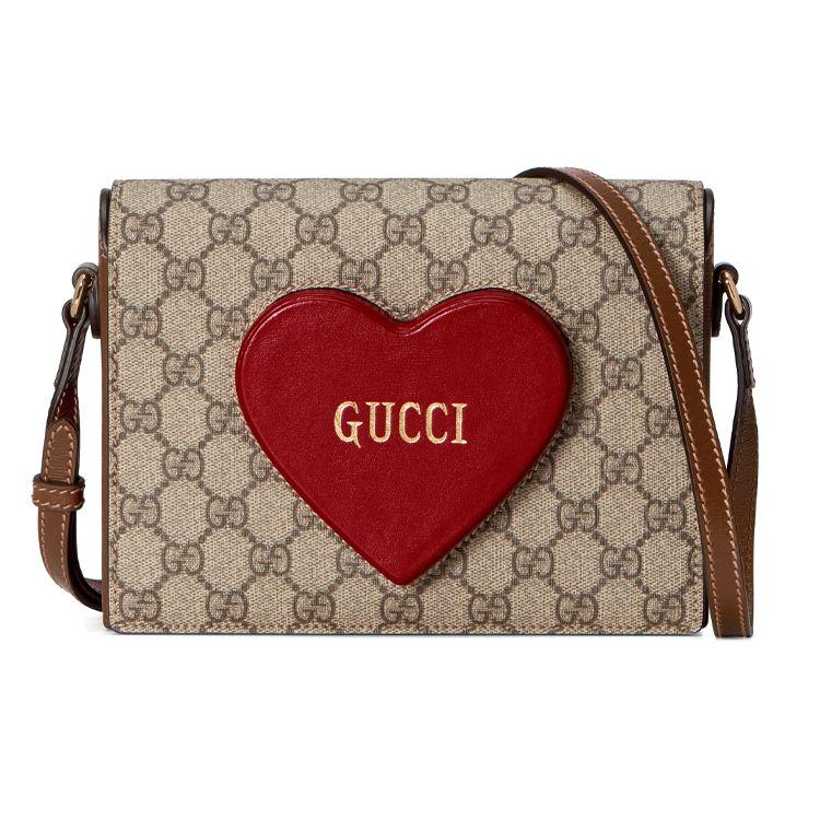 

Gucci Valentines Day Collection Gold Vintage Logo Monogram Heart Pendant Canvas And Leather Messenger Bag Mini Women bags 637048-HUHIS-8404 Basic Set (Bag+Dust Bag)