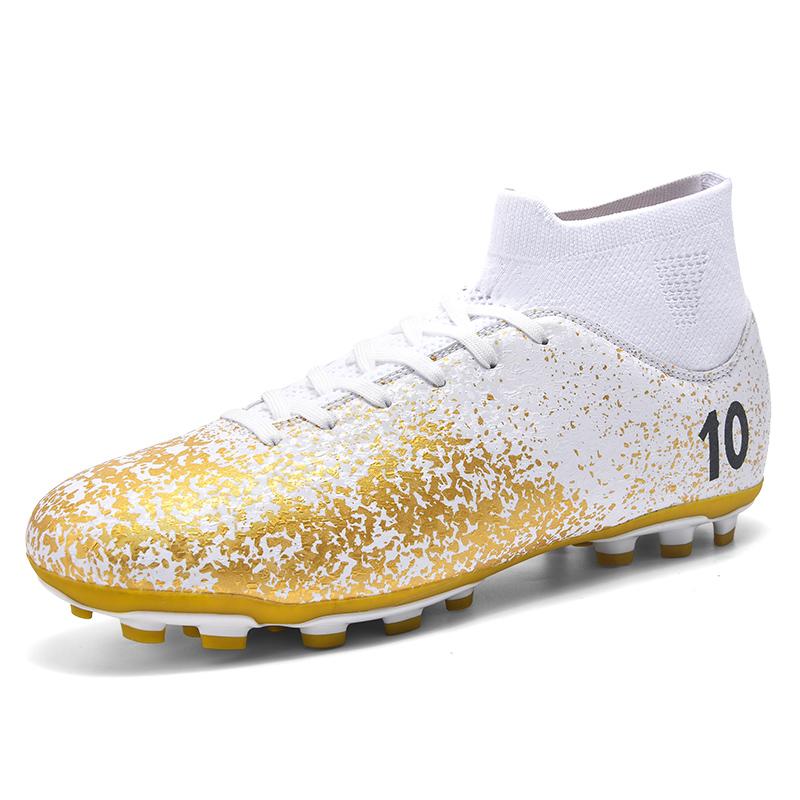 Fashion New Large Size Men's Long Nail Football Shoes Casual Comfortable Sports Shoes Fashion Light Wear Resistant Non-slip Shoes