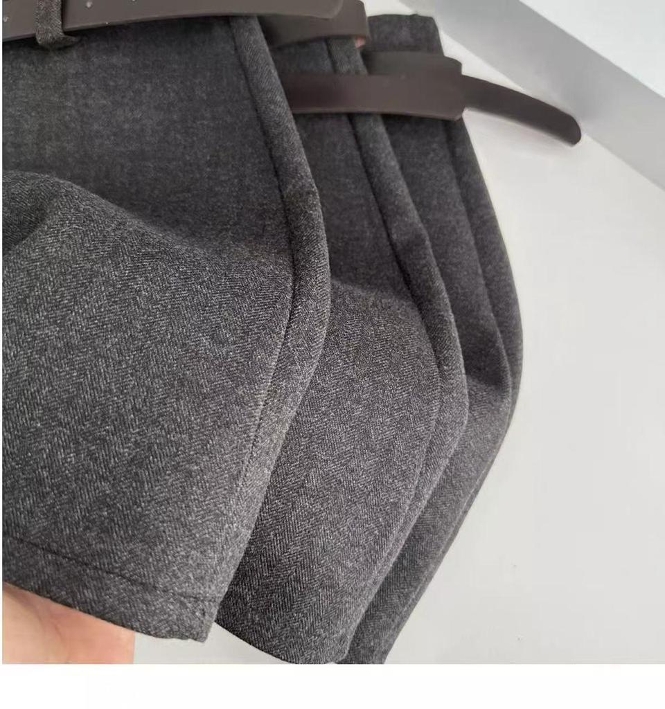 Gray Wool Blend High-Waist A-Line Skirt: Women's Autumn/Winter Slimming, Versatile, Anti-Exposure Design