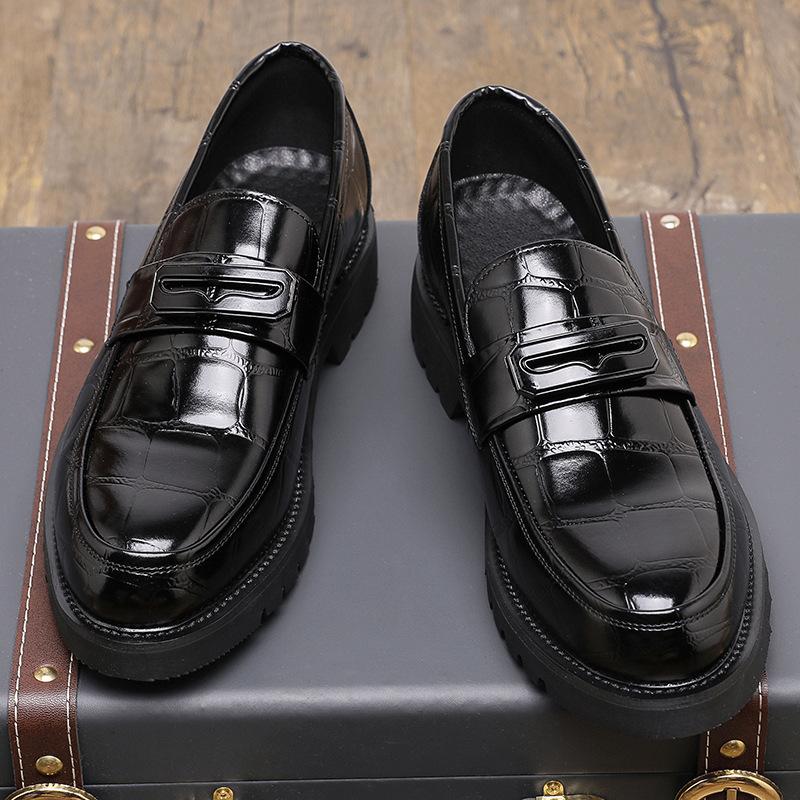 2025 Spring and Autumn New Large Size Leather Shoes Glossy Loafers Business Wedding Leather Shoes Men's Shoes Tide 48