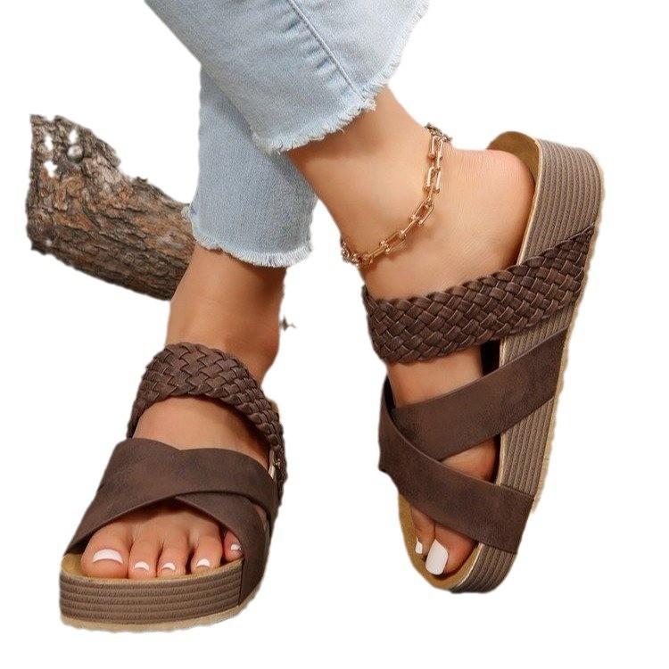 Large Size Casual Sandals Thick Sole European and American Cross Sandals Foreign Trade Large Size 35-43