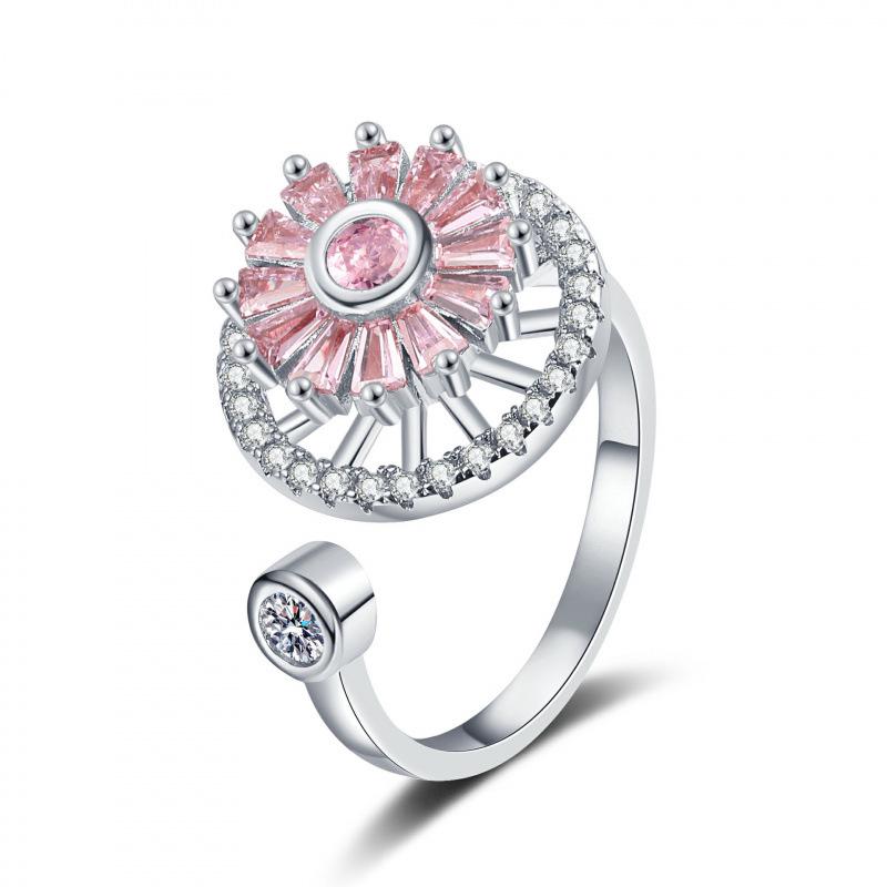 Trendy Rotating Four-Leaf Clover Open Adjustable Ring for Women