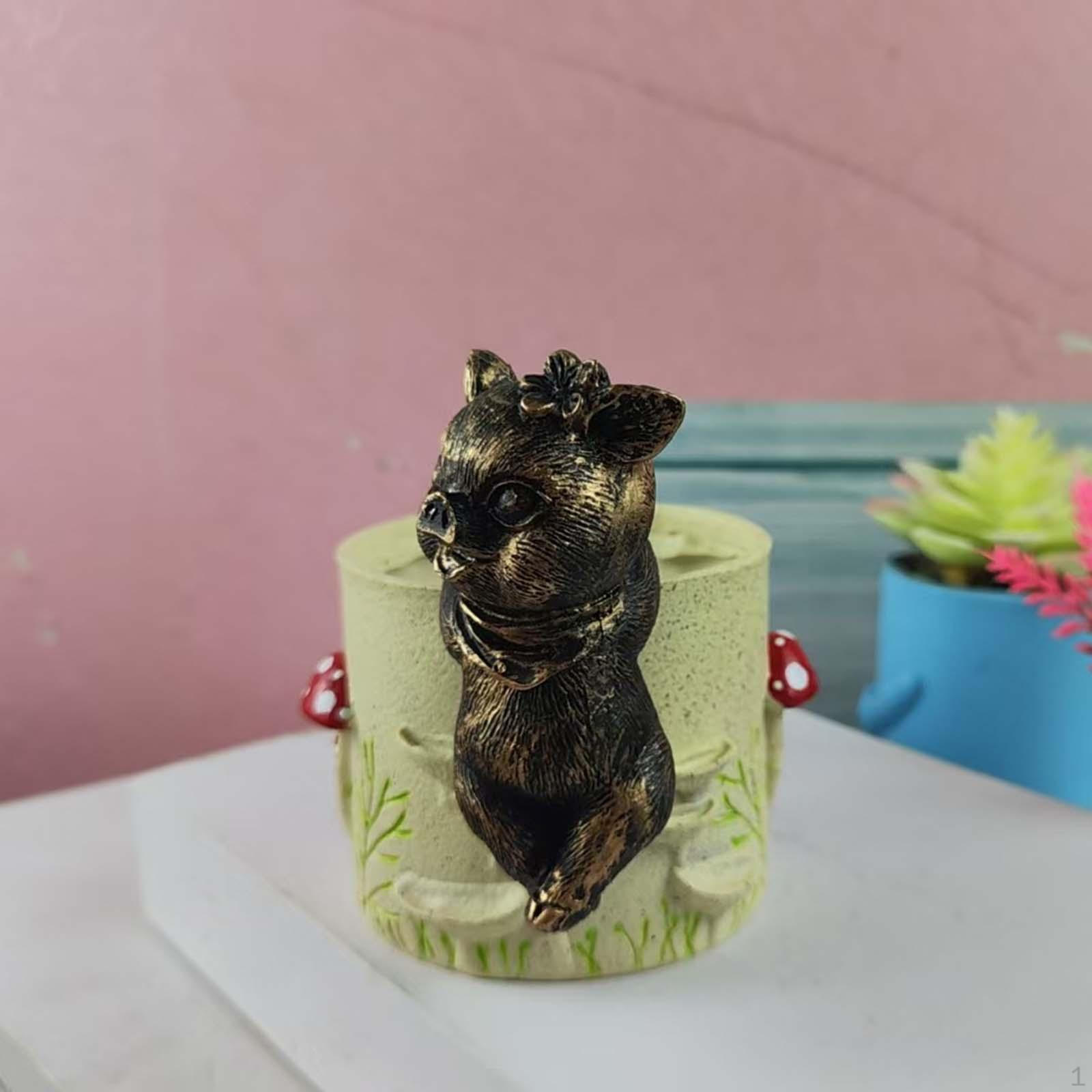 

Flower Pot Hugger Figurine Garden Animal Statue Desktop Lawn Ornament,Miniature Sculpture for pig